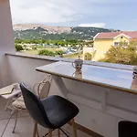 Anna شقة