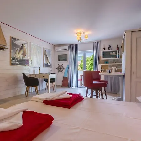 Anna Apartman
