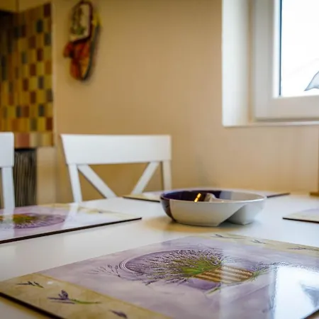 Lägenhet Anna Baška